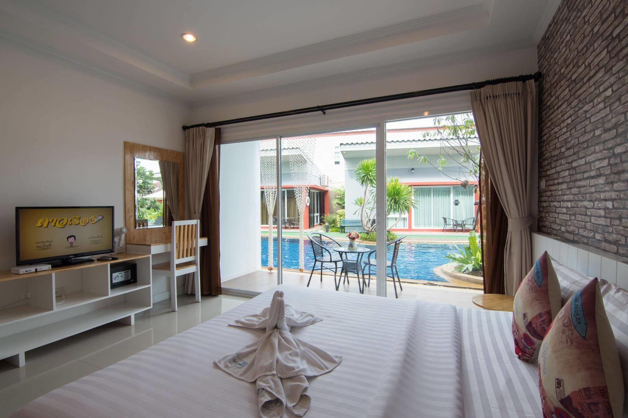 Milano Huahin Hotel Exterior photo