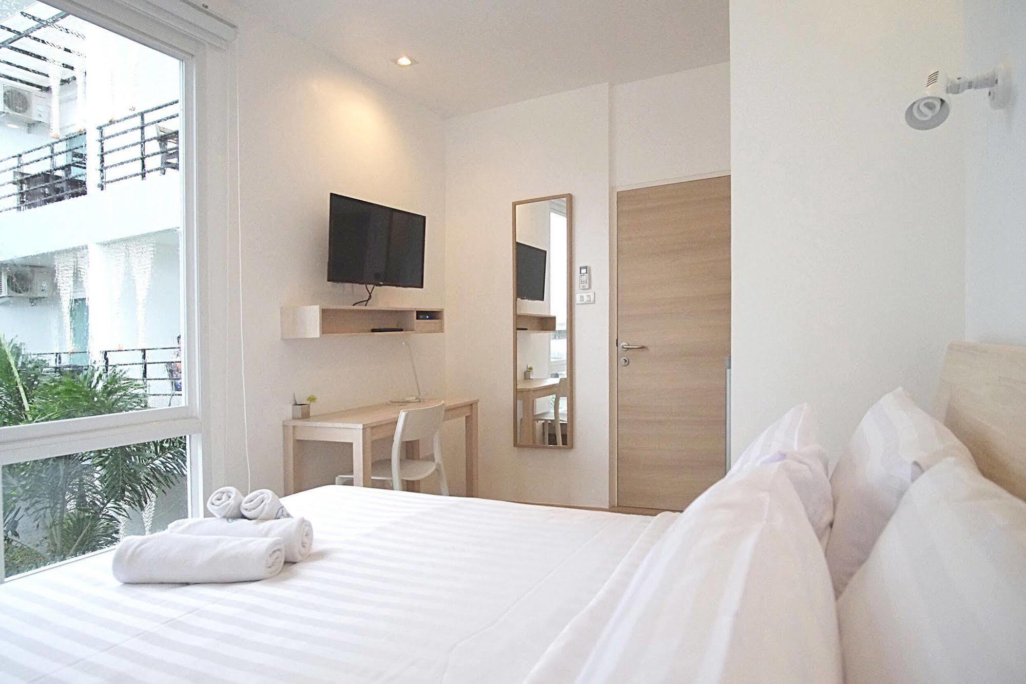 Milano Huahin Hotel Exterior photo